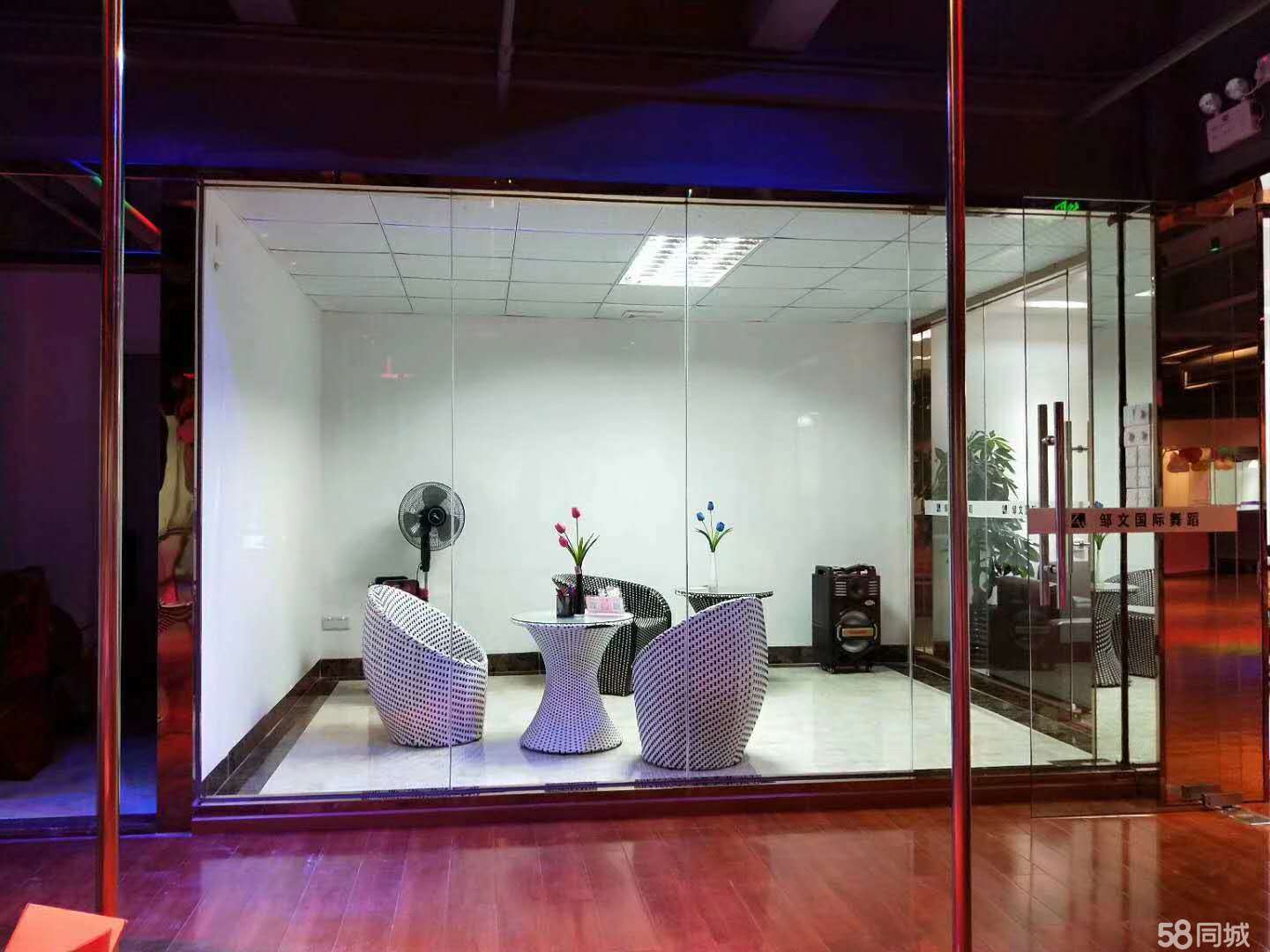 -/enterprise/appearance/big/n_v297737a192ce149189f18b6c0738636cc.jpg
